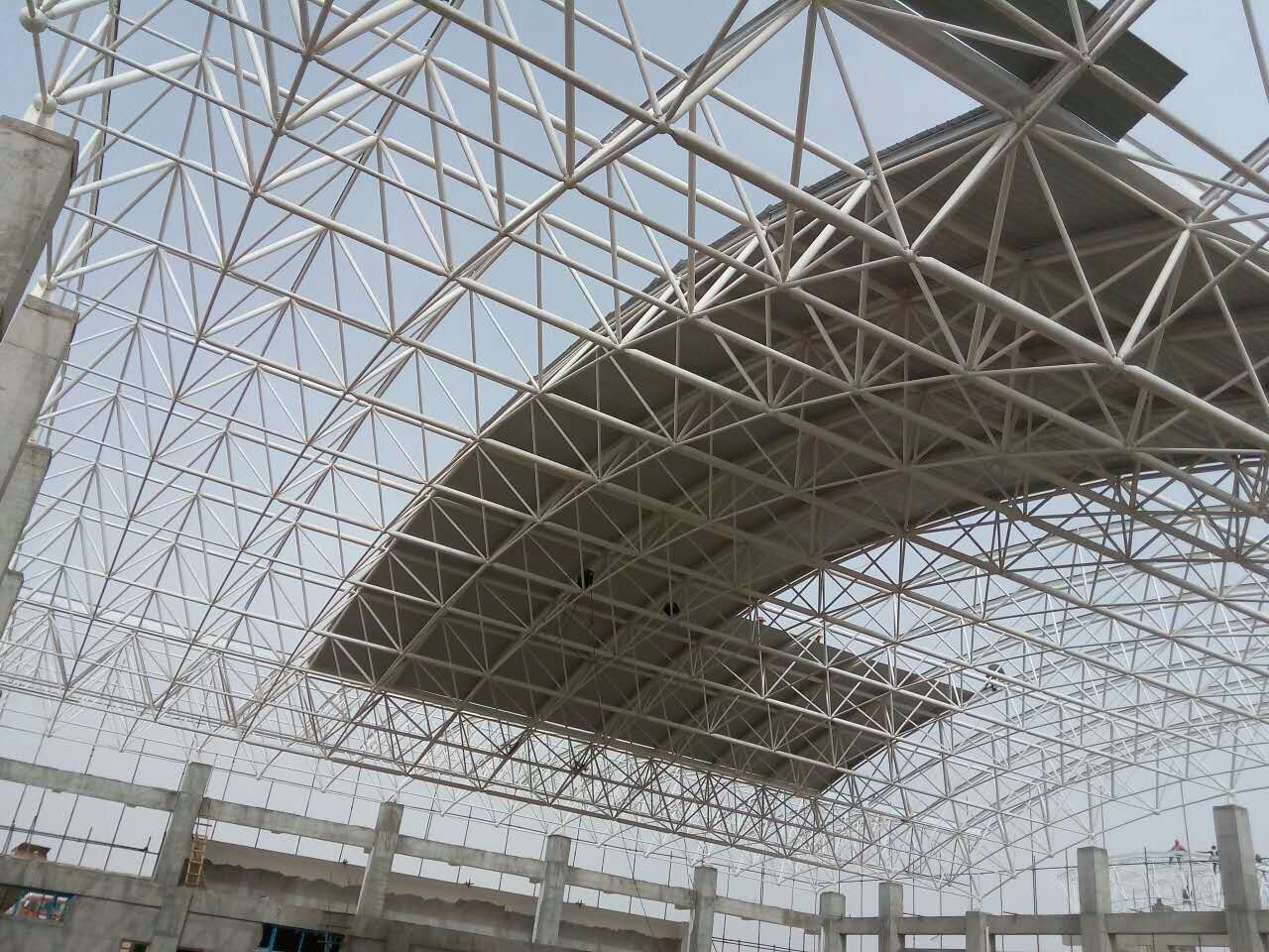 渝北青岛一汽网架